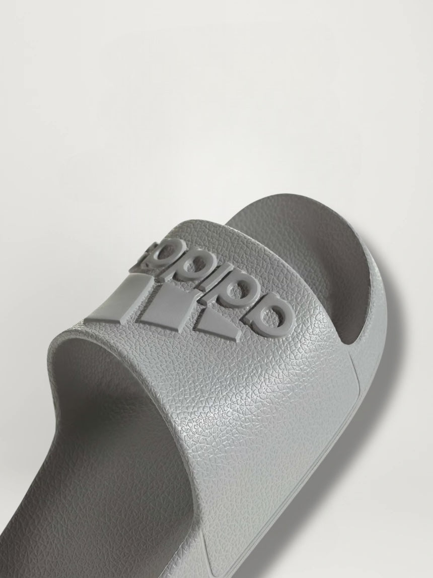 IF6068-ADILETTE AQUA