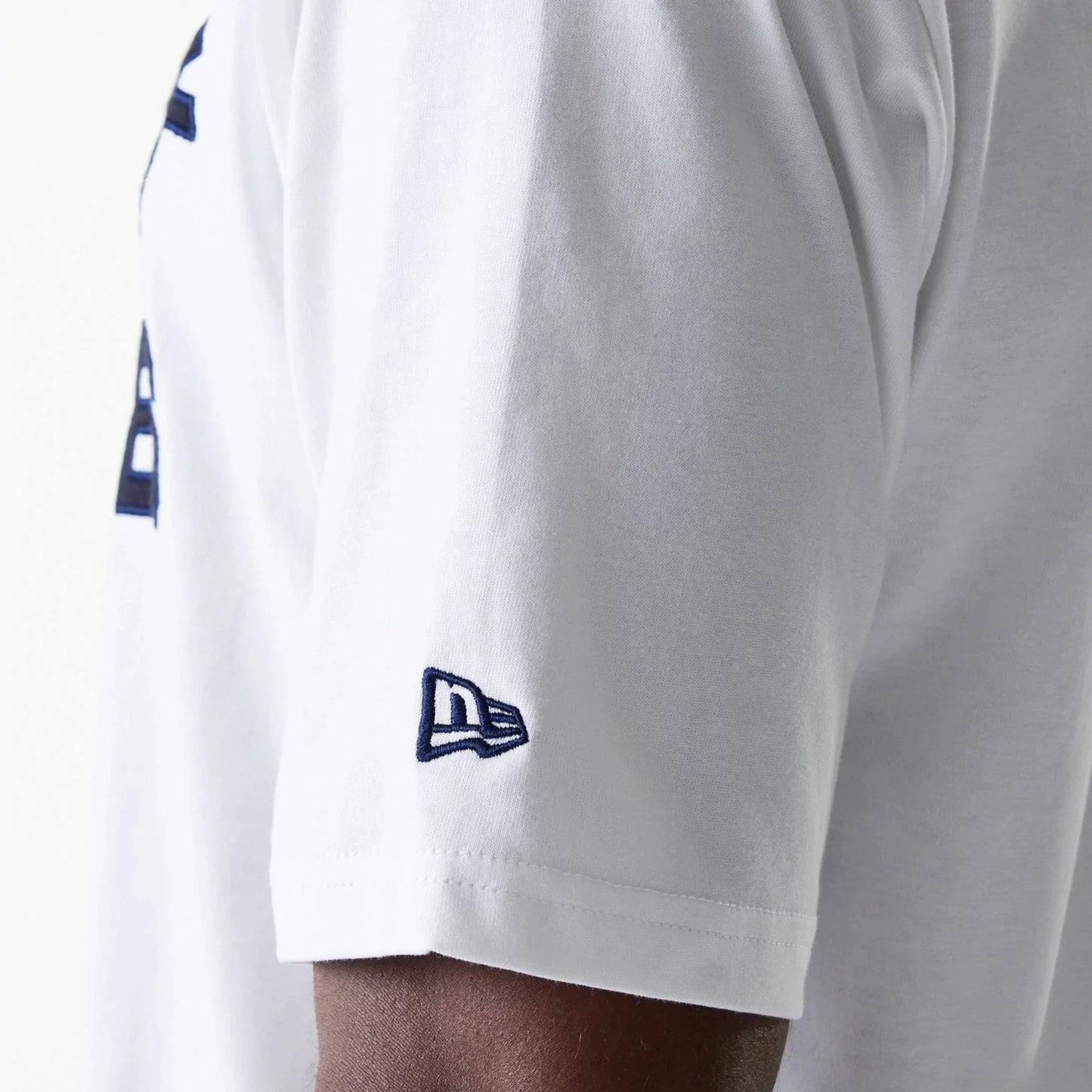 60684327- T-SHIRT NEW ERA