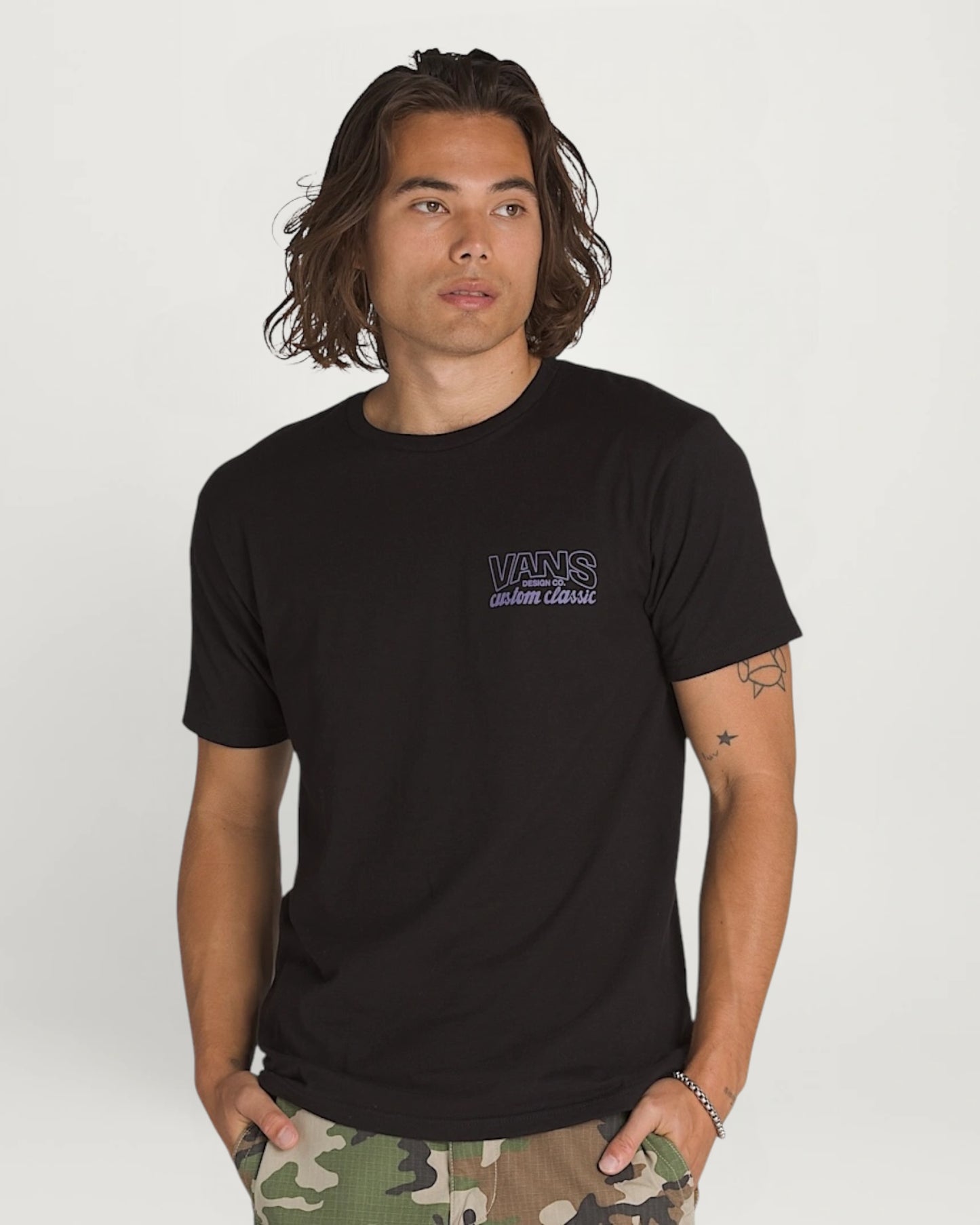 T-shirt vans costum