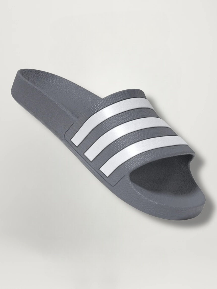 F35538-ADILETTE AQUA