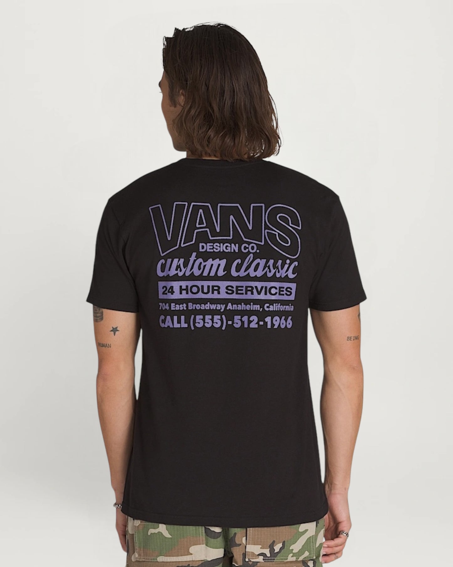 T-shirt vans costum