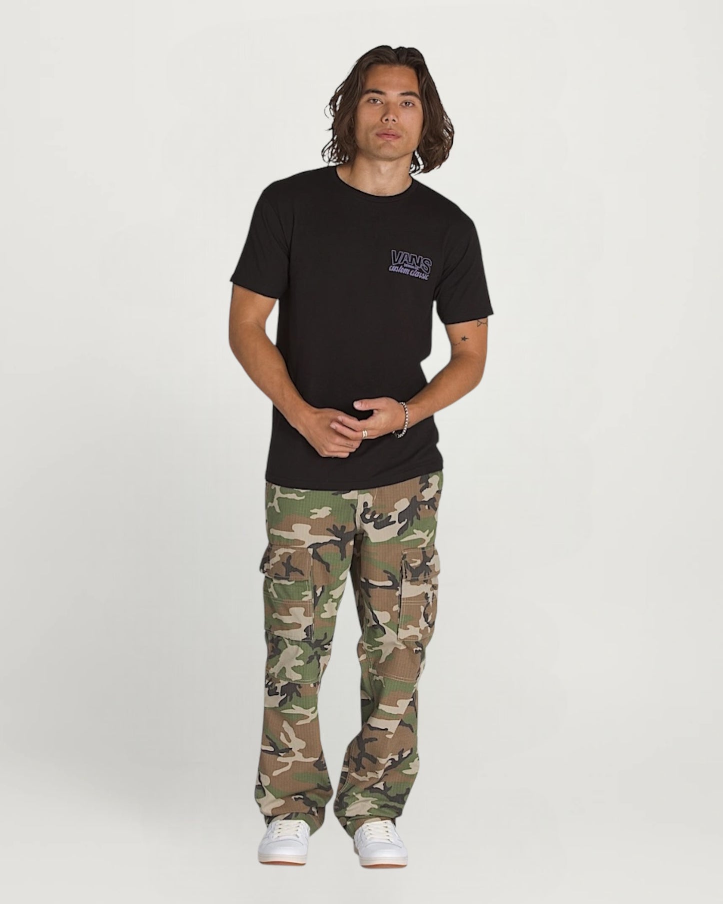 T-shirt vans costum