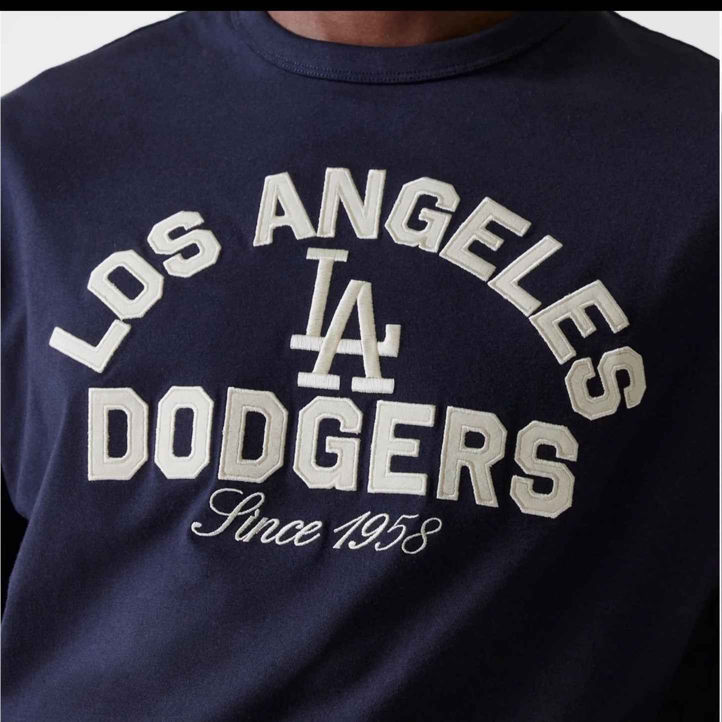 60684331- T-SHIRT NEW ERA