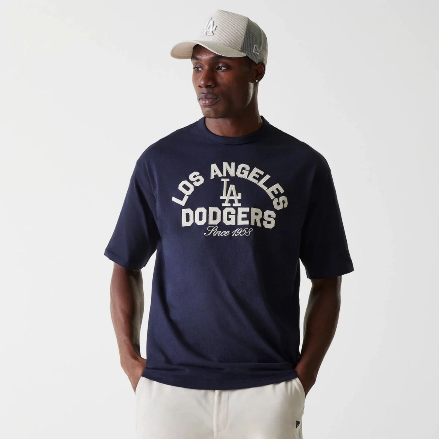 60684331- T-SHIRT NEW ERA