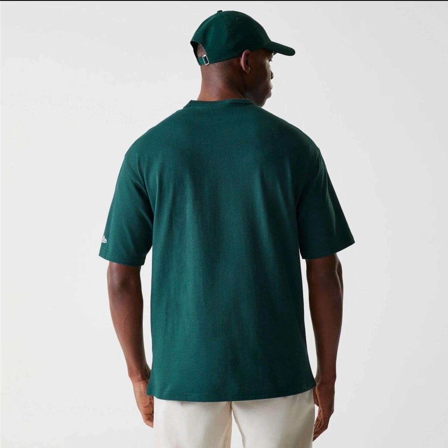 60684332- T-SHIRT NEW ERA