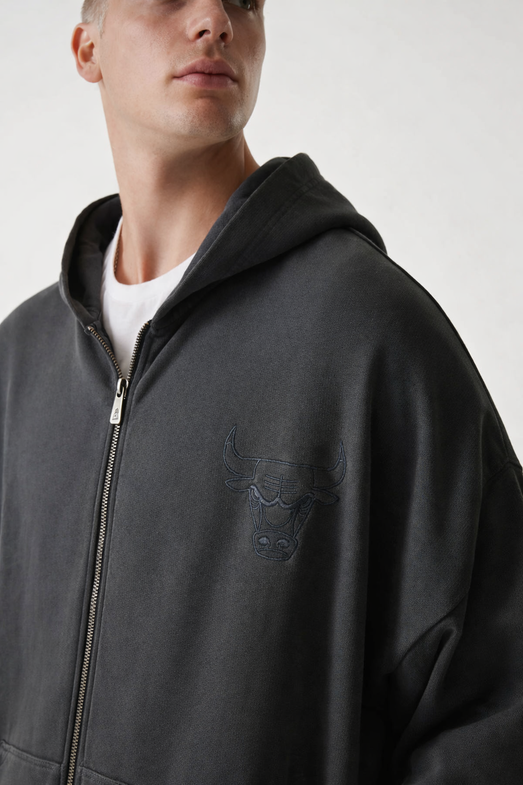 60667858-FELPA NEW ERA