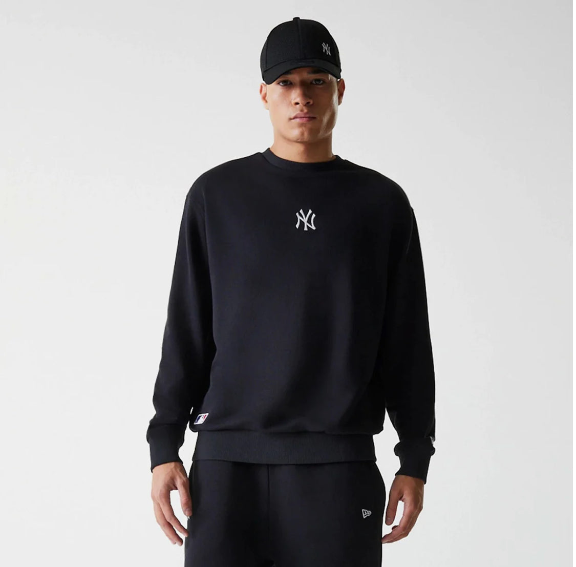 60675776-FELPA NEW ERA