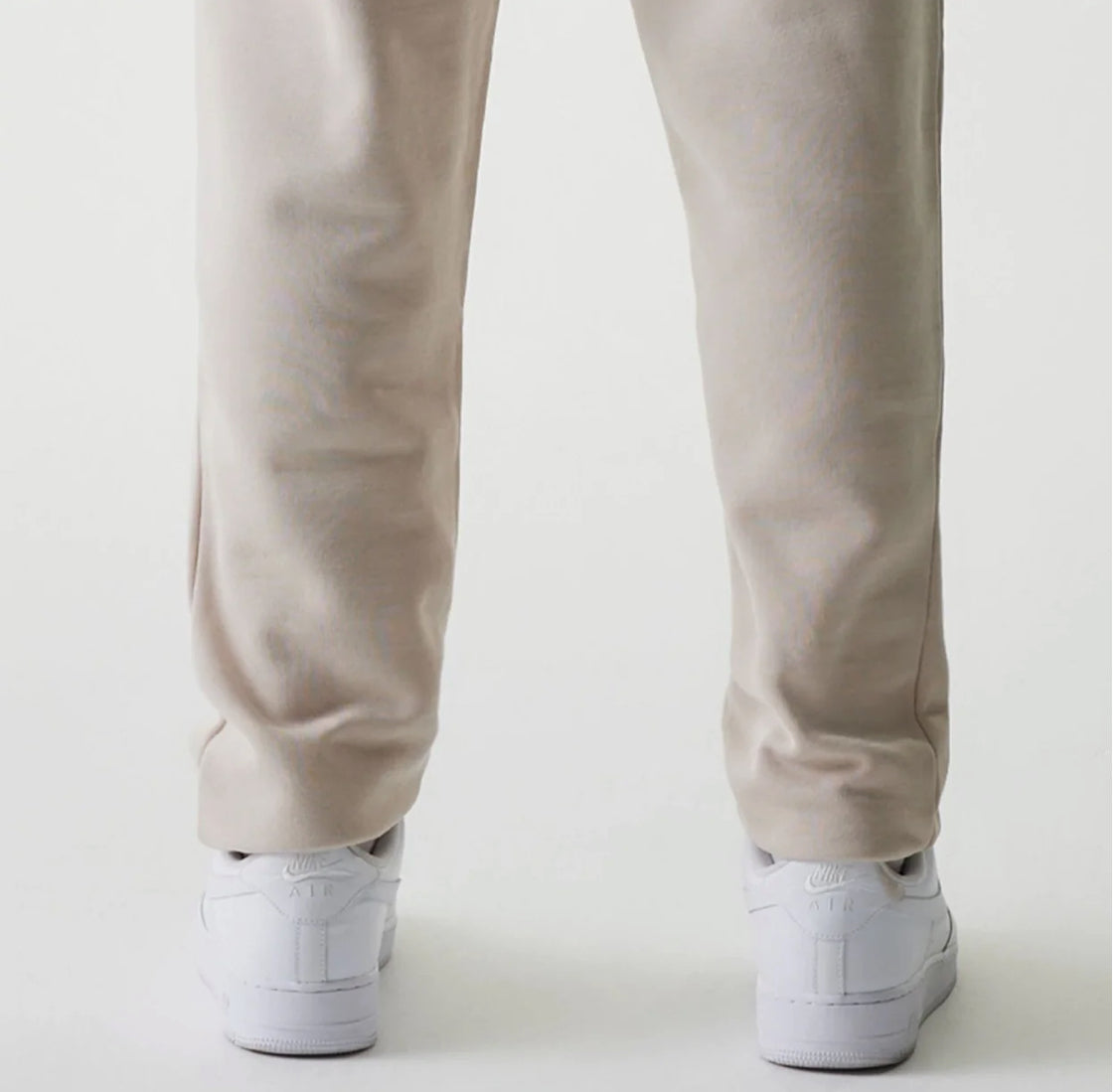 60675779- PANTALONE NEW ERA
