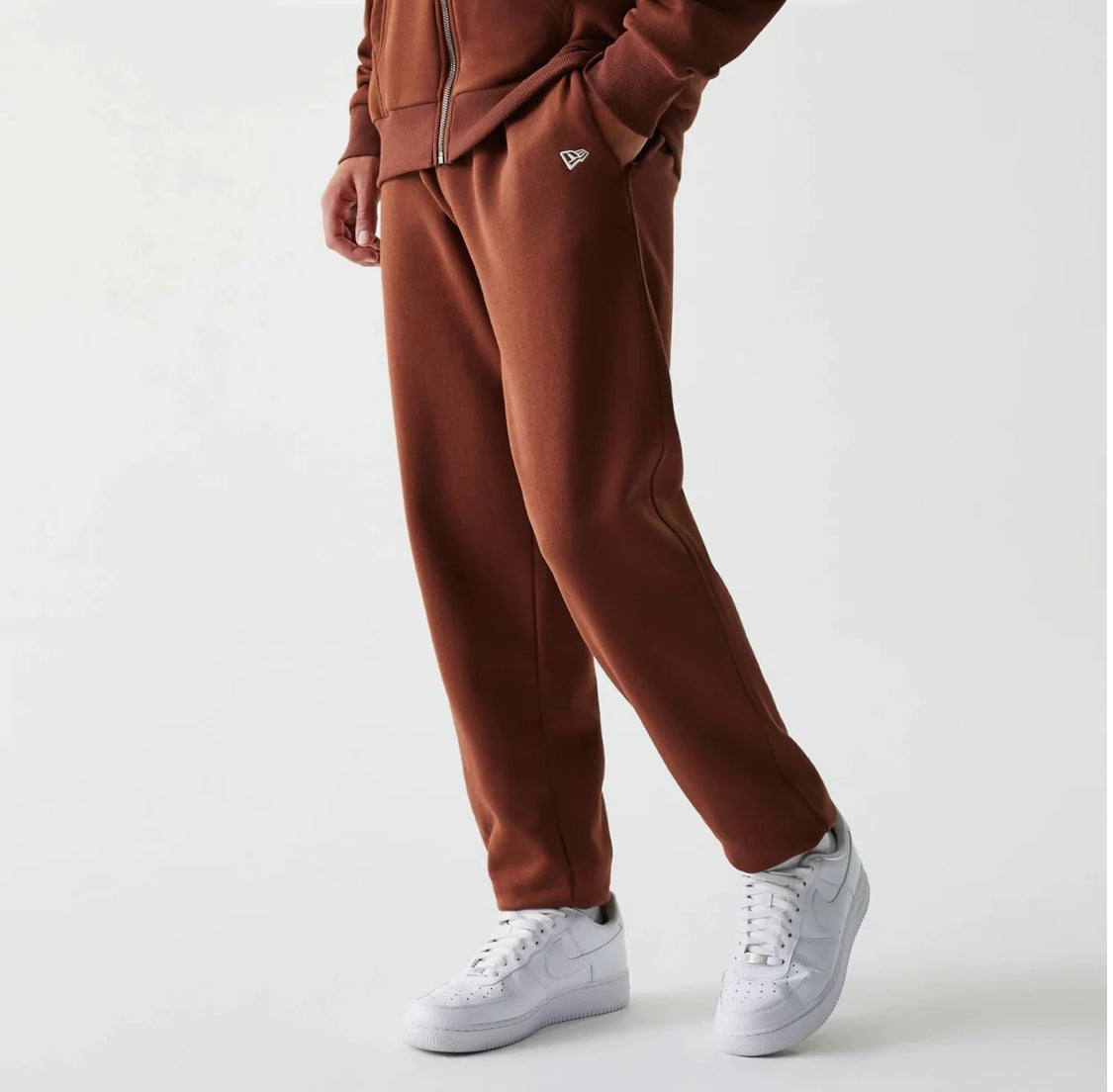 60684472 - PANTALONE NEW ERA