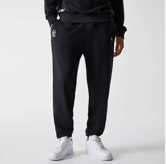60675767- PANTALONE NEW ERA