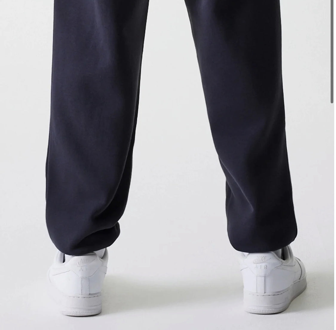 60675769 - PANTALONE NEW ERA