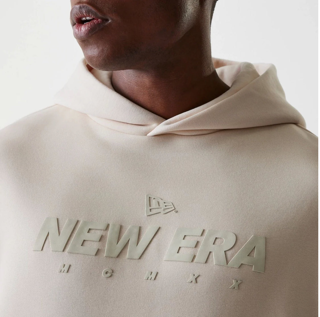 60684517-FELPA NEW ERA