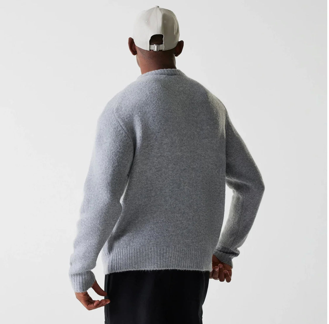 60684380-MAGLIONE NEW ERA