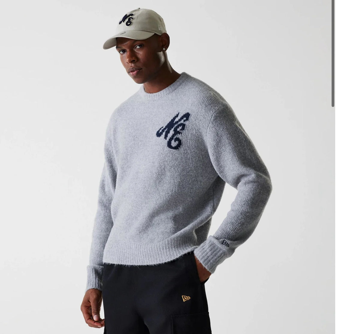 60684380-MAGLIONE NEW ERA